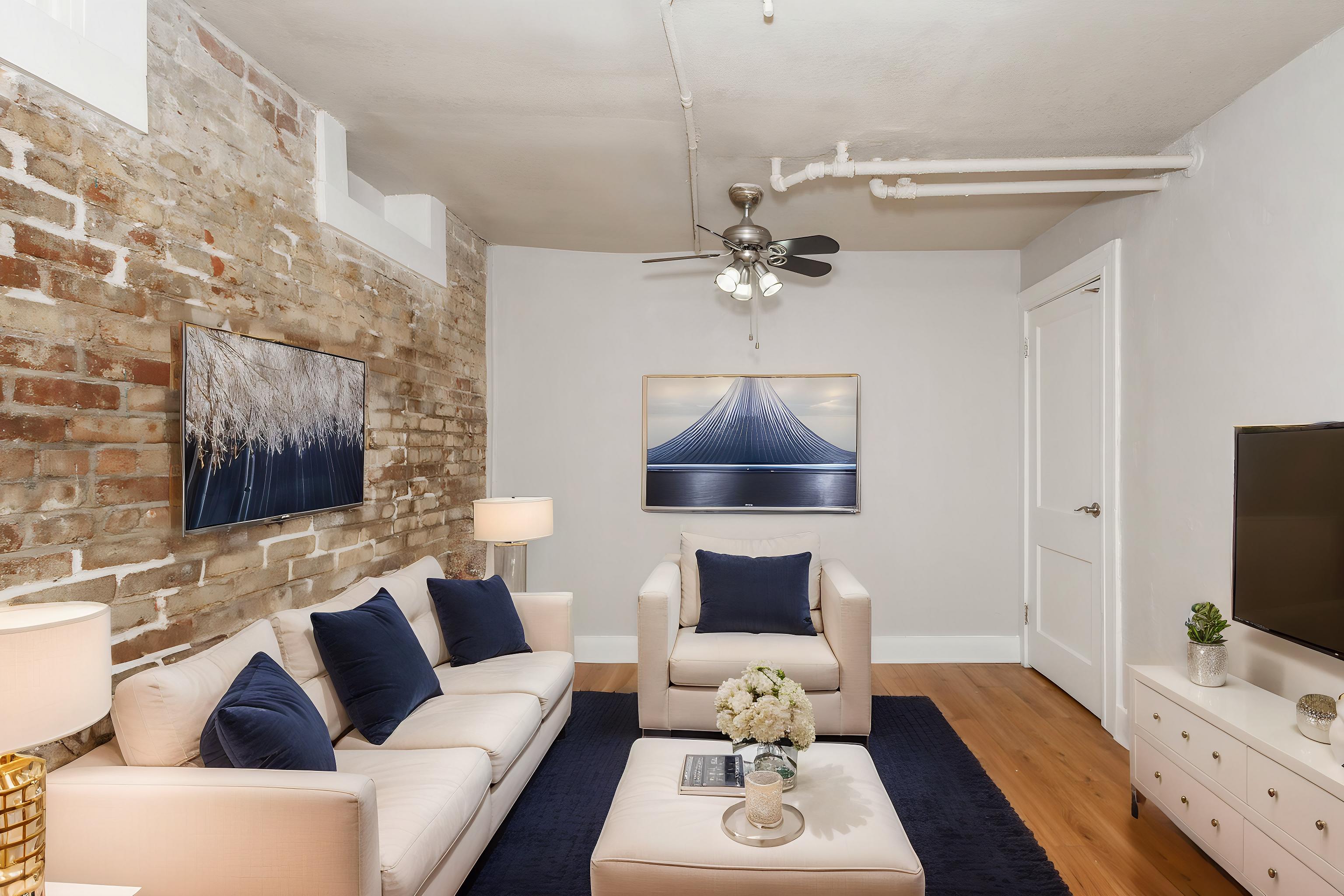 The Valerie 1224-32 E 13th Ave., Denver, CO 80218 Cap Hill - Leasing by Cross Street